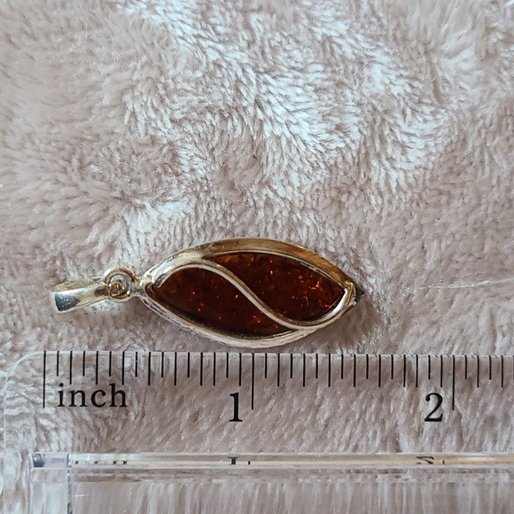 Baltic Amber Pendant in Sterling Silver - Picture 4 of 5